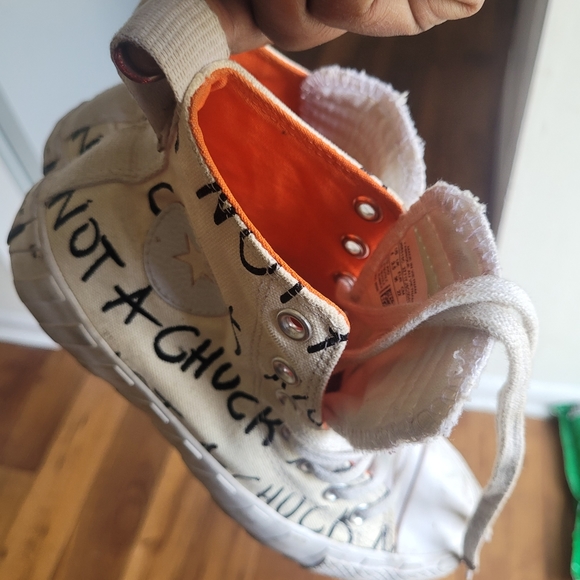 Converse - Picture 10 of 11